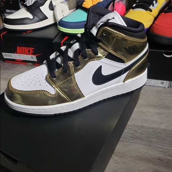 Jordan 5 1 and 13 - Picture 4 of 4